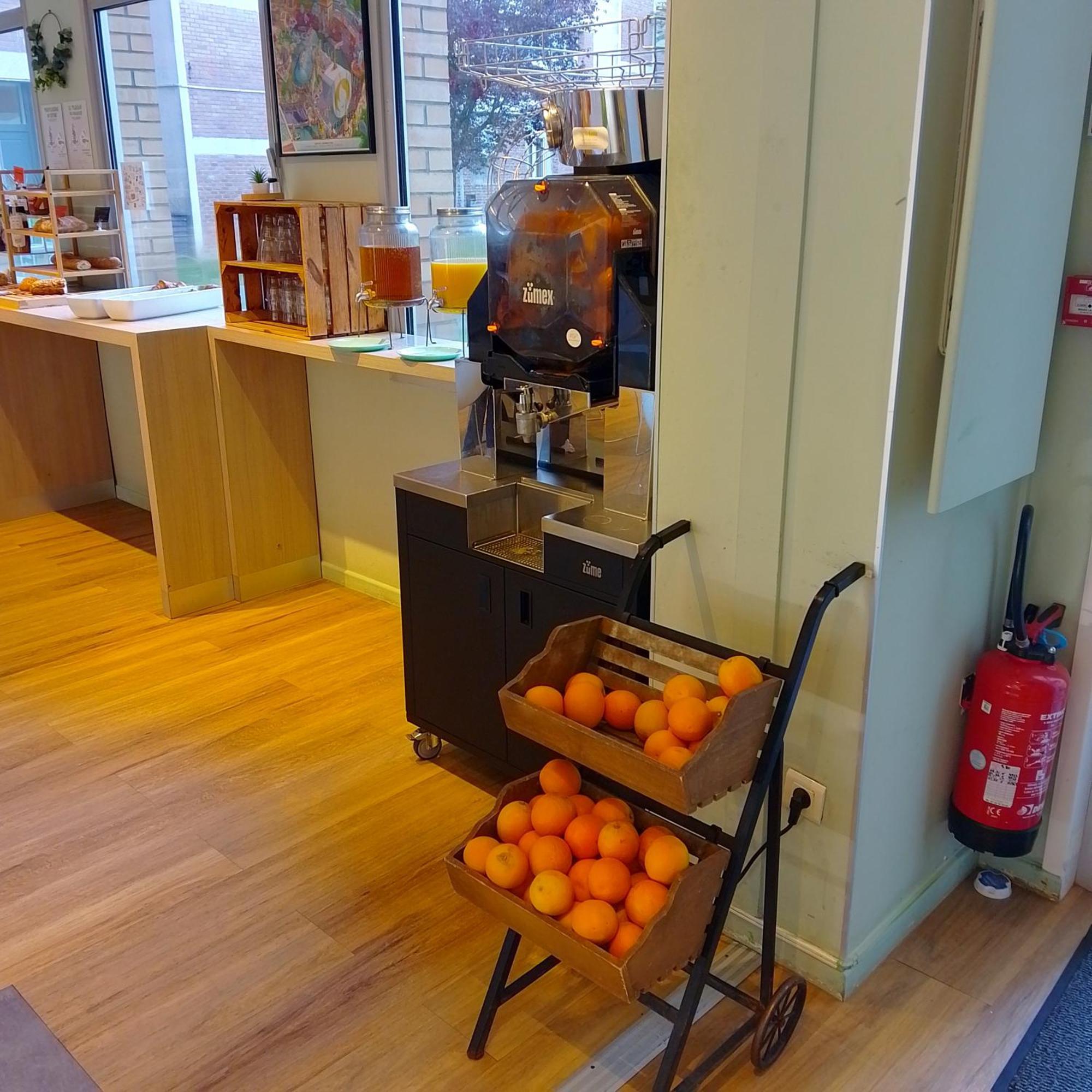 Ibis Styles Lille Centre Gare Beffroi Hotel Luaran gambar