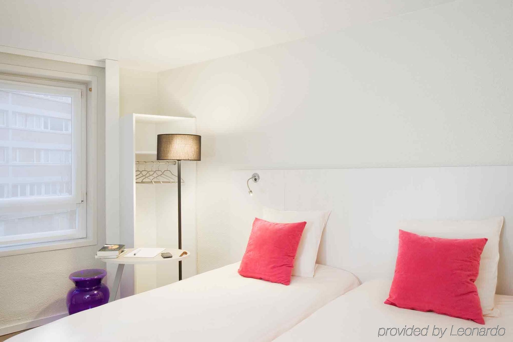 Ibis Styles Lille Centre Gare Beffroi Hotel Bilik gambar